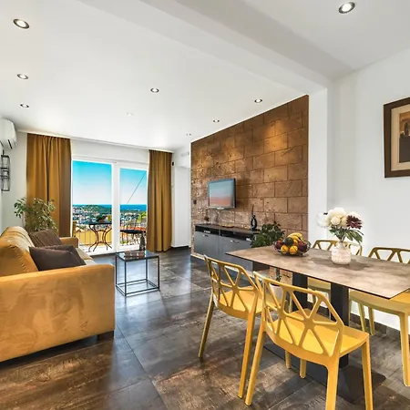 Apartamento Zatvoreno Zbog Recenzije Nia Deluxe *