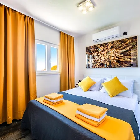 Zatvoreno Zbog Recenzije Nia Deluxe Dubrovnik