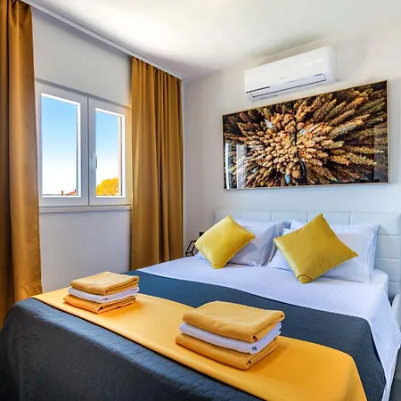 Apartamento Zatvoreno Zbog Recenzije Nia Deluxe